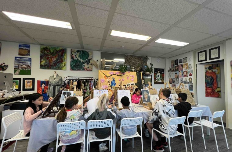 Woensdag kunstlessen bij Luna Nguyen Atelier (4–6 jaar)