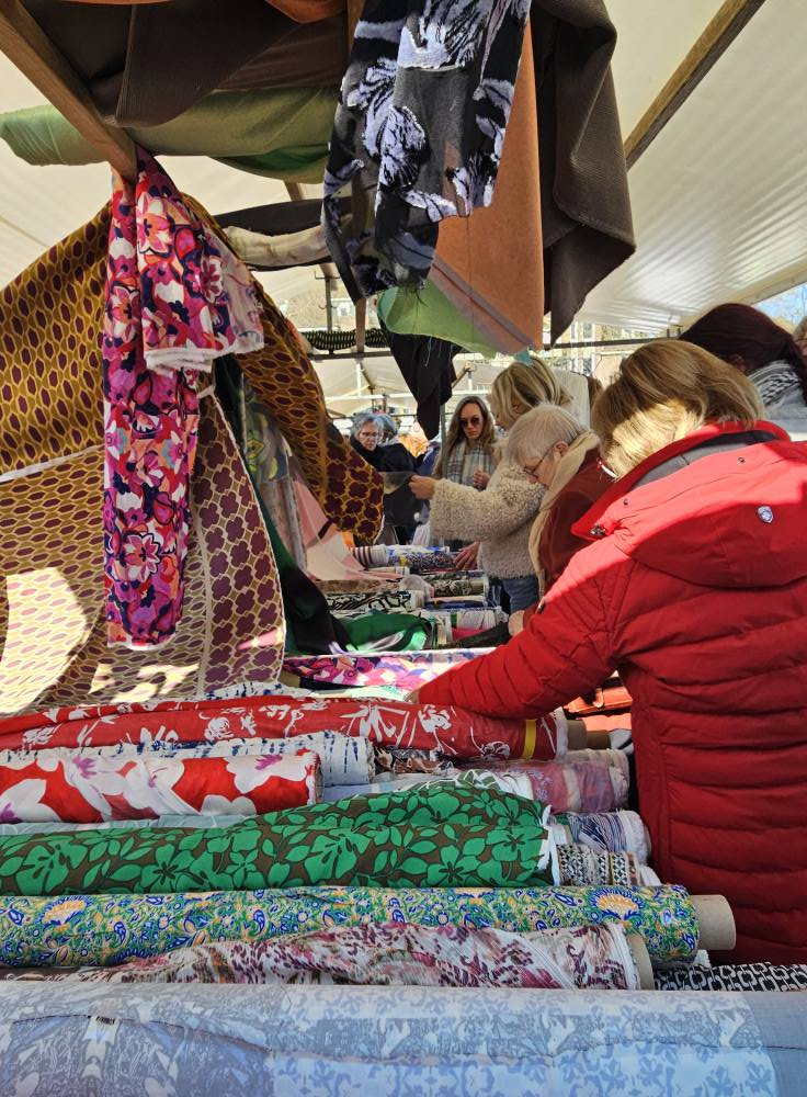 Stoffenbeurs Almere — markt-eten in Flevoland