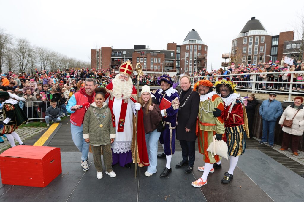 Sinterklaasintocht Almere Haven in Flevoland